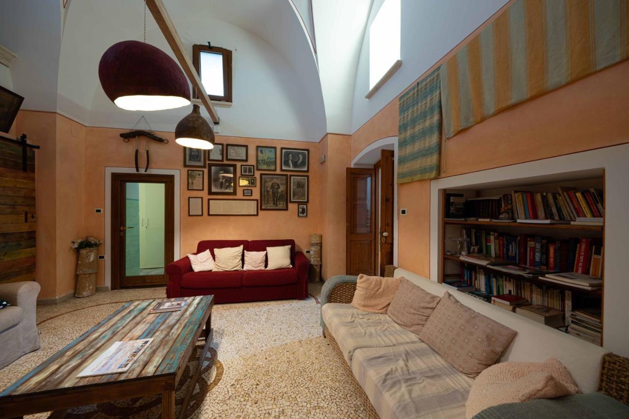 B&B Palazzo La Traja Gagliano del Capo Extérieur photo