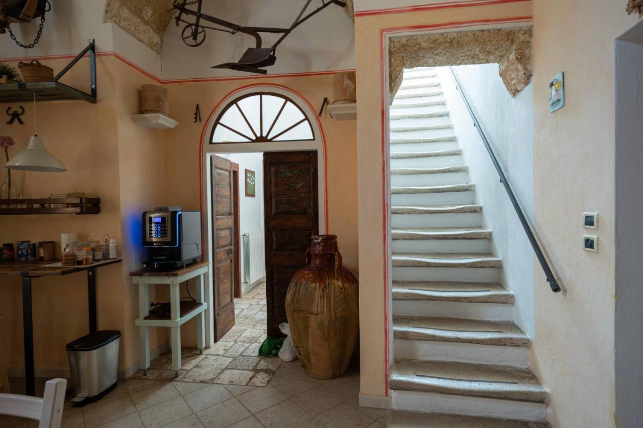 B&B Palazzo La Traja Gagliano del Capo Extérieur photo